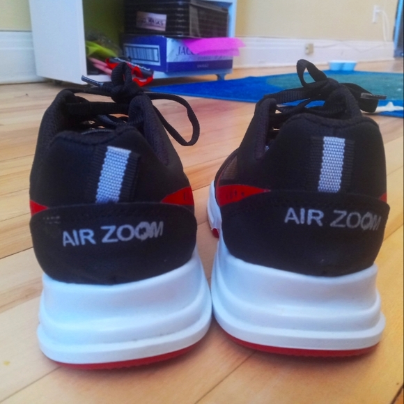 NWOT Nike Air Zoom sneakers - Picture 2 of 9